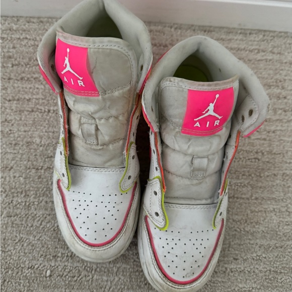 Nike Dunks - Picture 7 of 8